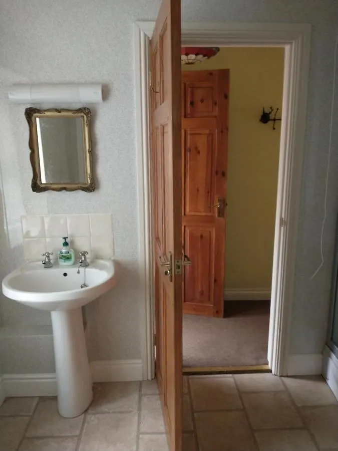 *** Guest house The Arlington Hotel Hele United Kingdom
