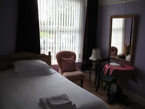 The Arlington Hotel Hele 3*,